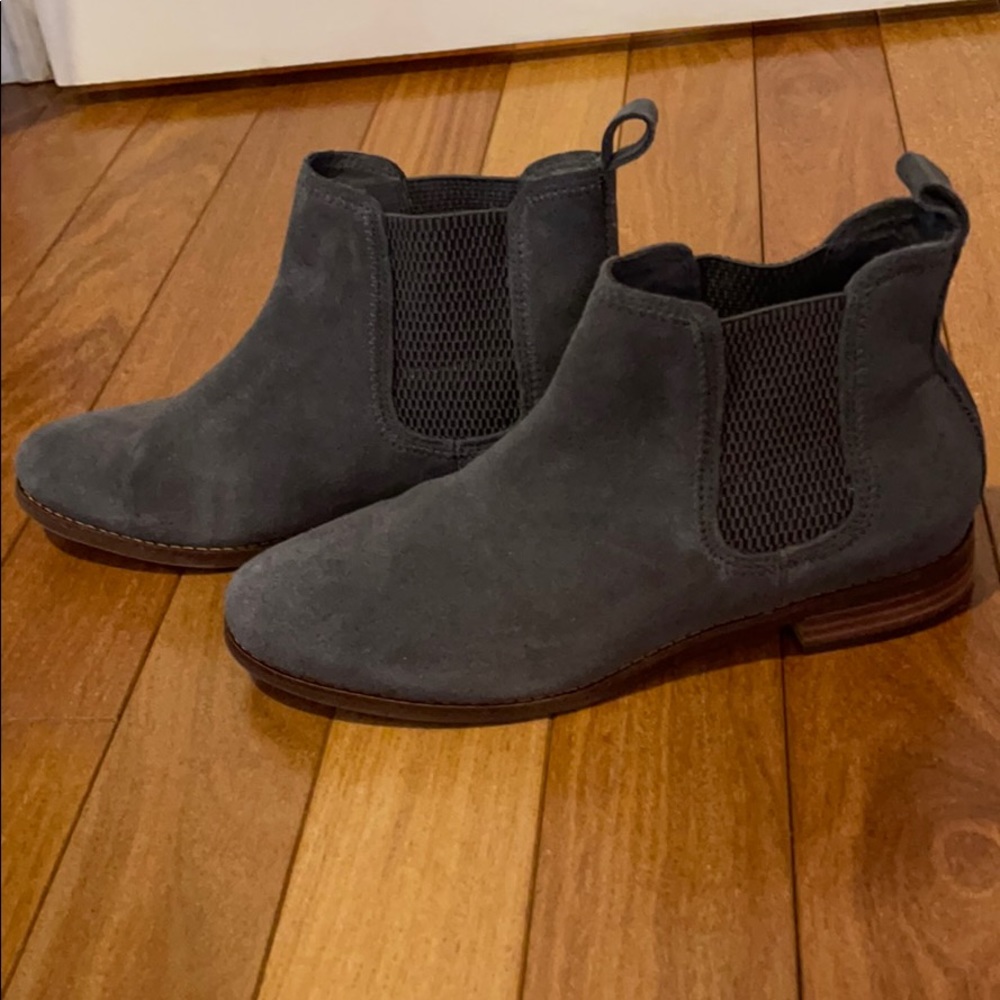 Toms grey suede bootie-8
